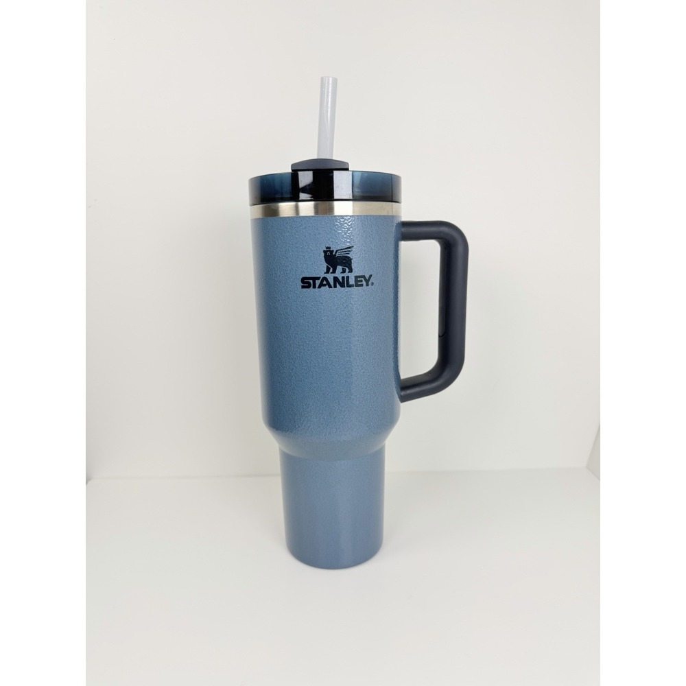Stanley Quencher H2.0 FlowState 40 Oz Tumbler Hammer Tone Lake Blue Handle